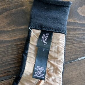 Victoria's Secret strapless bra 36DD